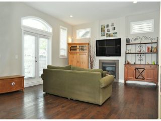 Photo 6: 6078 163RD Street in Surrey: Cloverdale BC House for sale in "THE VISTAS" (Cloverdale)  : MLS®# F1410149