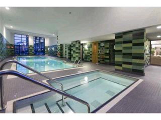 Photo 17: 2005 33 SMITHE Street in Vancouver: Yaletown Condo for sale in "Coopers Lookout" (Vancouver West)  : MLS®# V1075004