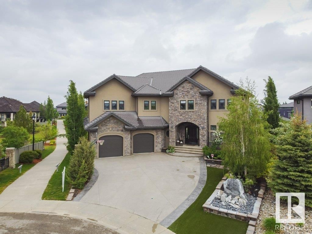 Main Photo: 3130 WATSON Green in Edmonton: Zone 56 House for sale : MLS®# E4280874