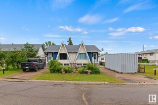 Photo 1: 6106 51 Avenue: Cold Lake House Duplex for sale : MLS®# E4307793