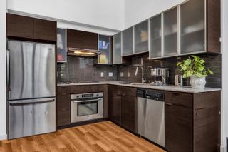 Photo 4: 411 988 RICHARDS Street in Vancouver: Yaletown Condo for sale in "TRIBECA LOFTS" (Vancouver West)  : MLS®# R2875369