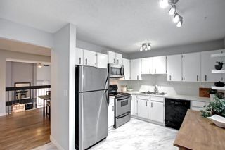 Photo 9: 28 27 Silver Springs Drive NW in Calgary: Silver Springs Row/Townhouse for sale : MLS®# A1212219