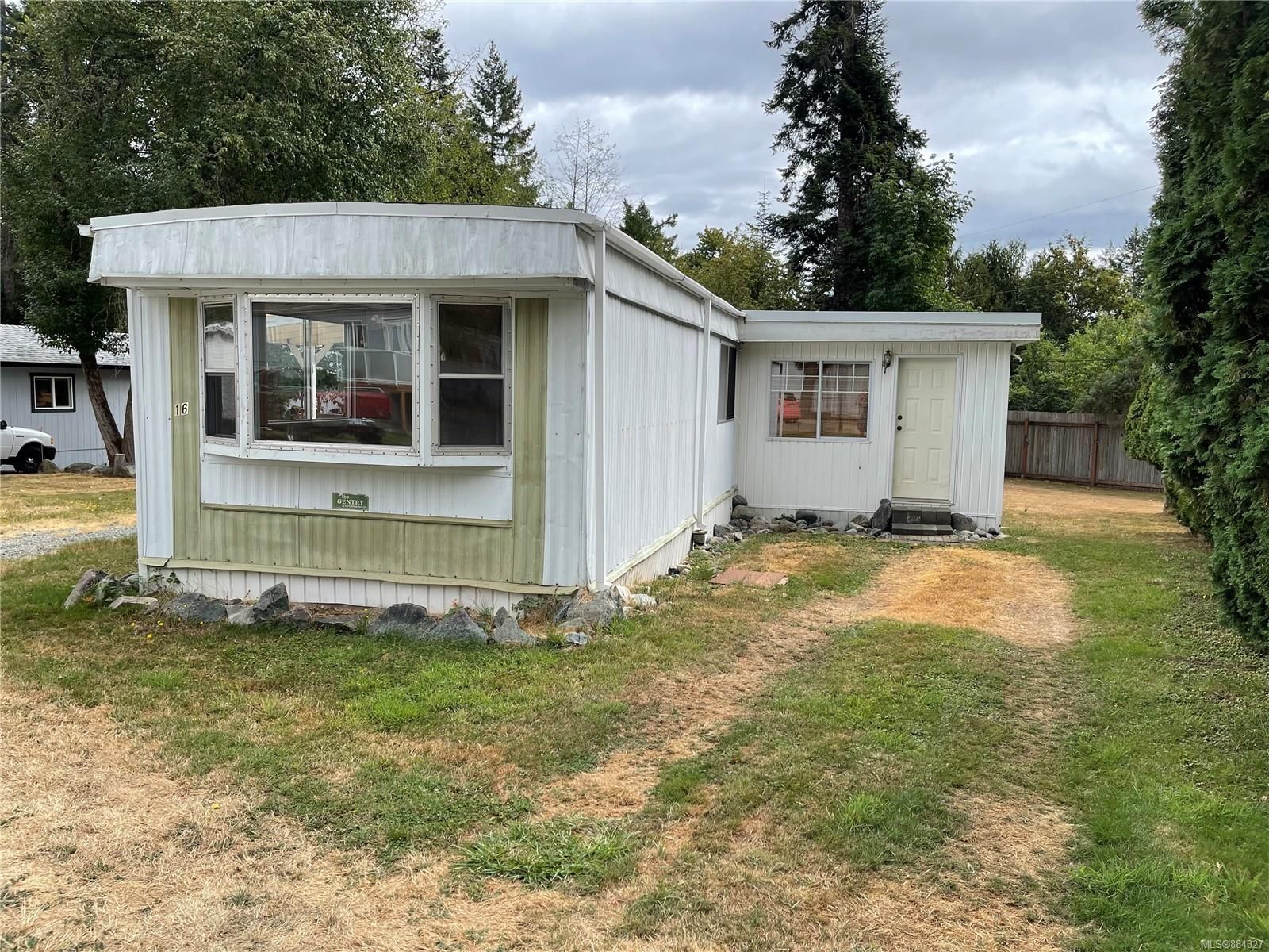 Main Photo: 16 6225 Lugrin Rd in Port Alberni: PA Alberni Valley Manufactured Home for sale : MLS®# 884327