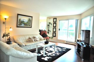 Photo 2: 109 11240 MELLIS Drive in Richmond: East Cambie Condo for sale in "MELLIS GARDNES" : MLS®# R2063906
