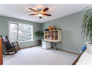 Photo 15: 9177 21 Street SE in Calgary: Riverbend House for sale : MLS®# C4096367