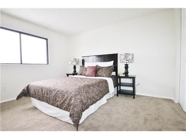 Photo 13: Photos: 158 ABALONE Place NE in CALGARY: Abbeydale Residential Attached for sale (Calgary)  : MLS®# C3558137