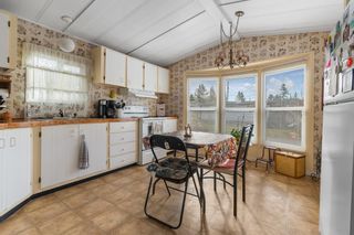 Photo 4: 26 31313 LIVINGSTONE Avenue in Abbotsford: Abbotsford West Manufactured Home for sale in "PARADISE PARK" : MLS®# R2848750