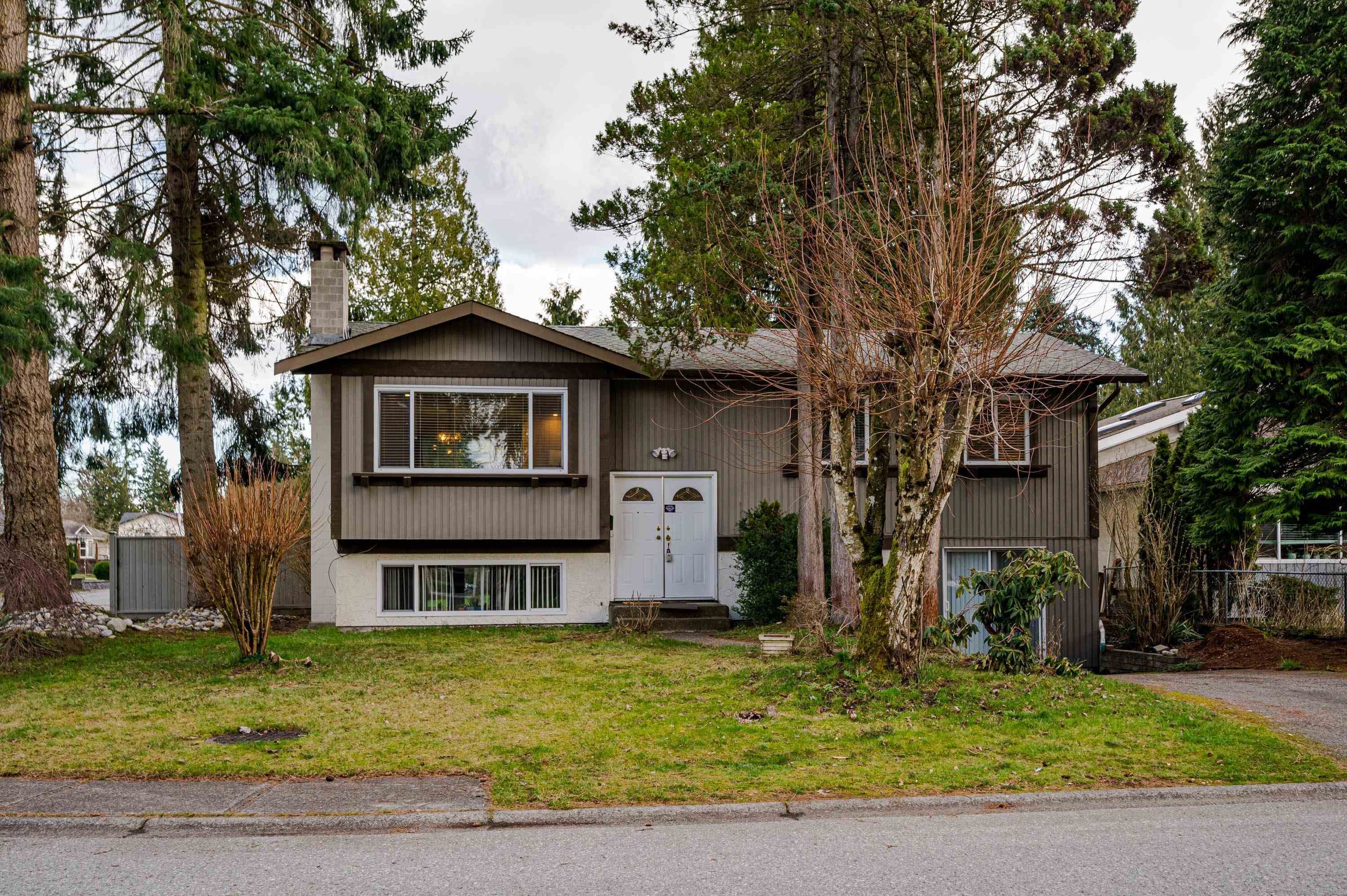 Main Photo: 4473 203 Street in Langley: Langley City House for sale : MLS®# R2661114