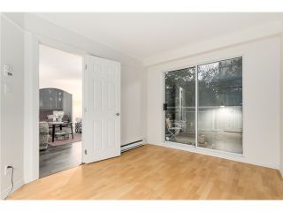 Photo 15: 207 1738 ALBERNI Street in Vancouver: West End VW Condo for sale in "ATRIUM ON THE PARK" (Vancouver West)  : MLS®# V1102014