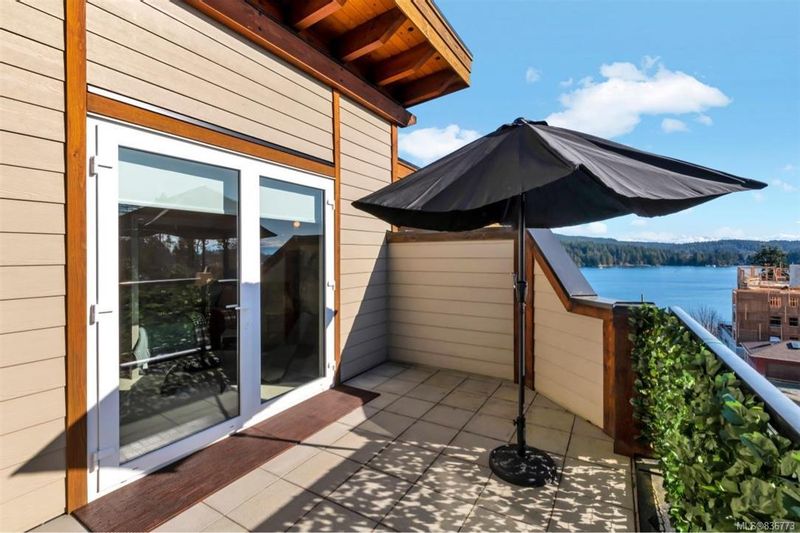 FEATURED LISTING: 6574 Goodmere Rd Sooke