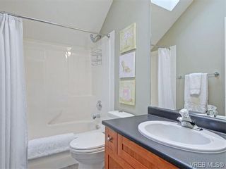 Photo 16: 3 1250 Johnson St in VICTORIA: Vi Downtown Row/Townhouse for sale (Victoria)  : MLS®# 744858