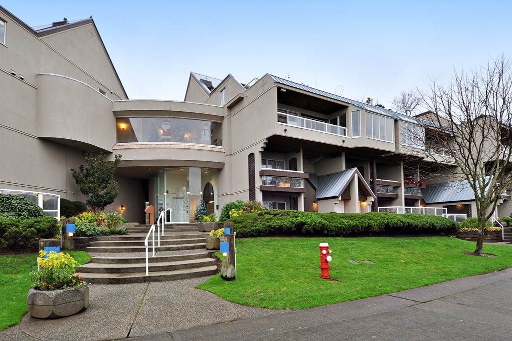 Main Photo: 412 5 K DE K Court in New Westminster: Quay Condo for sale in "QUAYSIDE TERRACE" : MLS®# R2140856