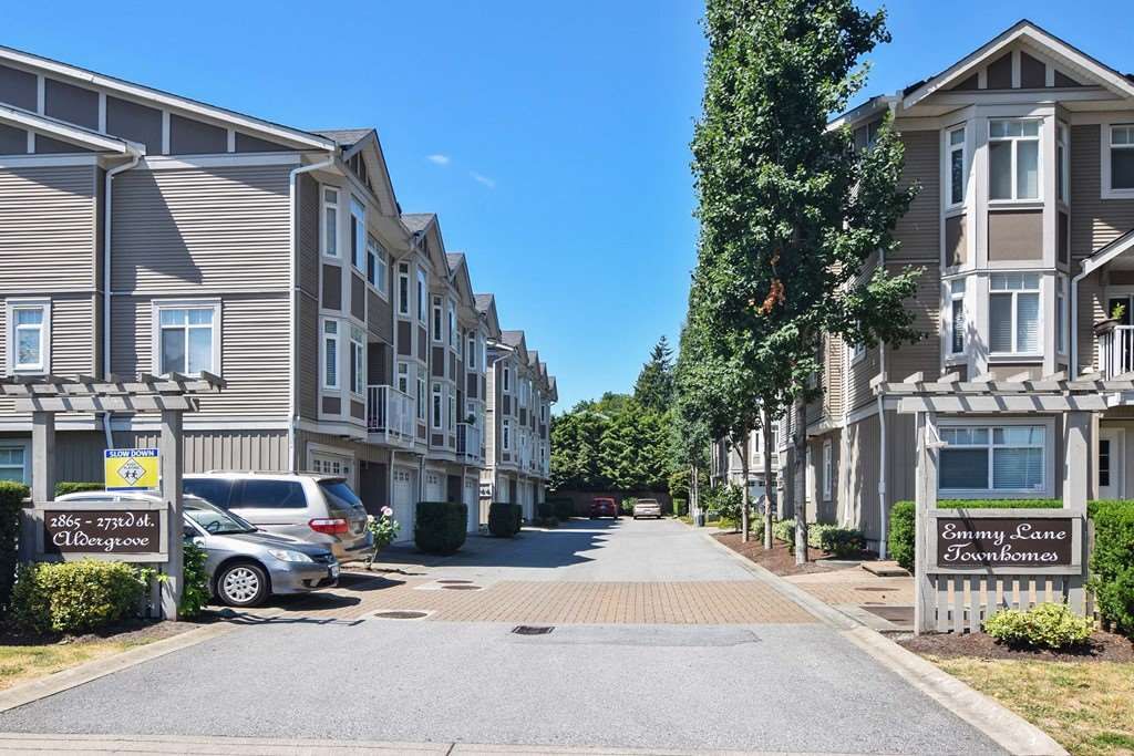 Main Photo: 7 2865 273 Street in Langley: Aldergrove Langley Townhouse for sale : MLS®# R2391389