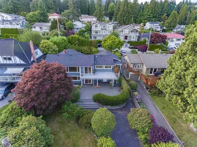 Main Photo: 1386 LAWSON Avenue in West Vancouver: Ambleside House for sale : MLS®# R2171494