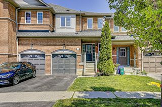 Photo 2: 4 Brind Sheridan Court in Ajax: South East House (2-Storey) for sale : MLS®# E6069512