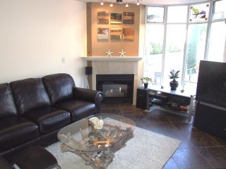 Photo 14: 210 14965 Marine Dr in Pacifica: Home for sale