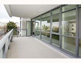 Photo 9: 304 2851 HEATHER Street in Vancouver: Fairview VW Condo for sale in "TAPESTRY" (Vancouver West)  : MLS®# V685329