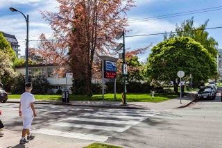 Photo 18: 206 2071 W 42ND Avenue in Vancouver: Kerrisdale Townhouse for sale (Vancouver West)  : MLS®# R2164851