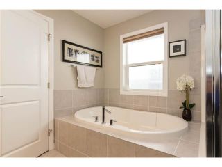 Photo 18: 122 CHAPARRAL VALLEY Square SE in Calgary: Chaparral House for sale : MLS®# C4113390