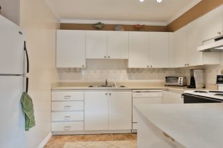 Photo 11: 20 7345 SANDBORNE Avenue in Burnaby: South Slope Townhouse for sale in "SANDBORNE WOODS" (Burnaby South)  : MLS®# R2009318