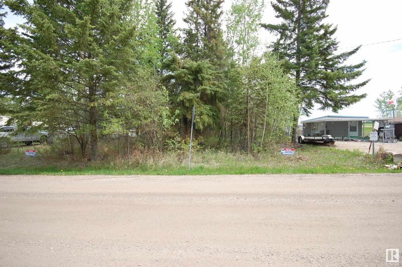 FEATURED LISTING: 3016 TWP RD 572 Rural Lac Ste. Anne County