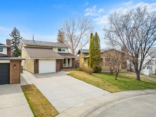 Photo 2: 208 Templevale Place NE in Calgary: Temple Detached for sale : MLS®# A2126989