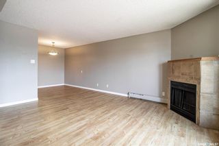 Photo 3: 210 3308 33rd Street West in Saskatoon: Dundonald Residential for sale : MLS®# SK908396