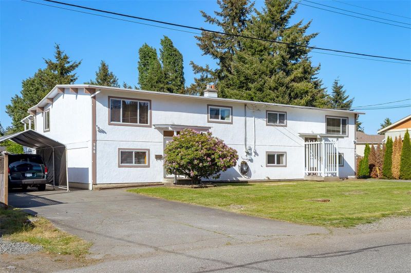 FEATURED LISTING: 964 & 966 Isabell Ave Langford