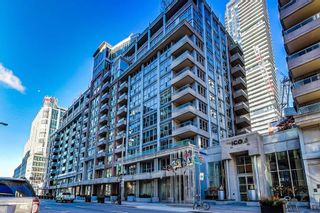 Photo 2: 821 270 Wellington Street W in Toronto: Waterfront Communities C1 Condo for lease (Toronto C01)  : MLS®# C5856114