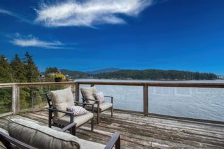 Photo 4: 280 ARBUTUS REACH Road in Gibsons: Gibsons & Area House for sale in "GIBSONS BLUFF" (Sunshine Coast)  : MLS®# R2841234