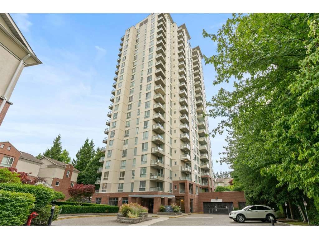 Main Photo: 206 7077 BERESFORD Street in Burnaby: Highgate Condo for sale in "CITY CLUB ON THE PARK" (Burnaby South)  : MLS®# R2480129