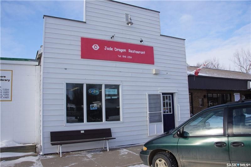 Main Photo: 102 Main Street in Dinsmore: Commercial for sale : MLS®# SK914674