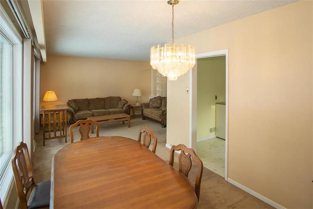 Photo 8: Photos: 866 Borebank Street in Winnipeg: River Heights South Residential for sale (1D)  : MLS®# 202128568