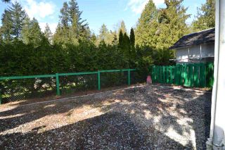 Photo 15: 1 5575 MASON Road in Sechelt: Sechelt District Manufactured Home for sale in "Mason Road Mobile Home Community" (Sunshine Coast)  : MLS®# R2053291