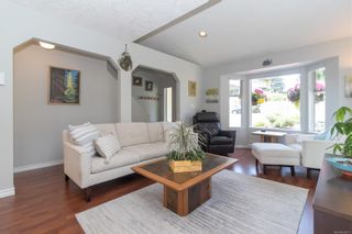 Photo 12: 2129 Amethyst Way in Sooke: Sk Broomhill House for sale : MLS®# 936077