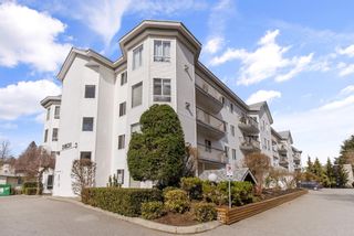 Photo 1: 301 31831 PEARDONVILLE Road in Abbotsford: Abbotsford West Condo for sale in "WEST POINT VILLA" : MLS®# R2760543