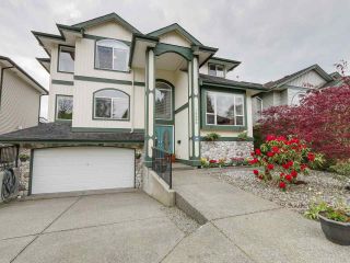 Photo 1: 19646 JOYNER Place in Pitt Meadows: South Meadows House for sale in "EMERALD MEADOWS" : MLS®# R2161103