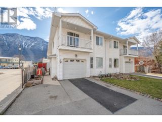 Photo 42: 615 6TH Avenue Unit# 2 in Keremeos: House for sale : MLS®# 10306418