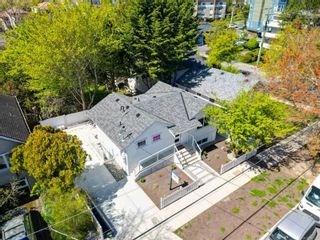 Main Photo: 3192 Fifth St in Victoria: Vi Mayfair House for sale : MLS®# 960249