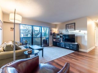 Photo 3: 213 1424 WALNUT Street in Vancouver: Kitsilano Condo for sale in "Walnut Place" (Vancouver West)  : MLS®# R2864595