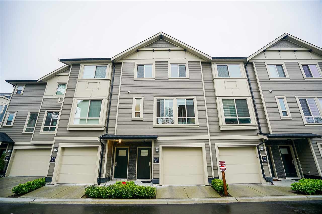 Main Photo: 10 19913 70 Avenue in Langley: Willoughby Heights Townhouse for sale in "The Brooks" : MLS®# R2241267