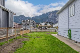 Photo 6: 38023 FIFTH Avenue in Squamish: Downtown SQ House for sale : MLS®# R2769465