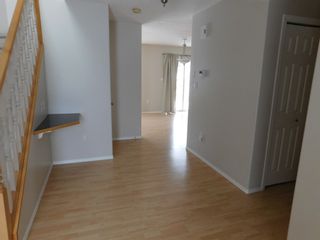 Photo 3: 3 Bedroom half Duplex in Westgrove area of Edson, AB