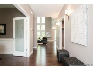 Photo 2: 848 Haney Street in WINNIPEG: Charleswood Residential for sale (South Winnipeg)  : MLS®# 1415059