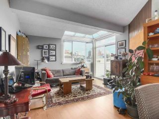 Photo 3: 9 1606 W 10TH Avenue in Vancouver: Fairview VW Condo for sale (Vancouver West)  : MLS®# R2224878