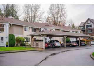 Photo 1: 40 9910 148 Street in Surrey: Guildford Townhouse for sale (North Surrey)  : MLS®# R2635777