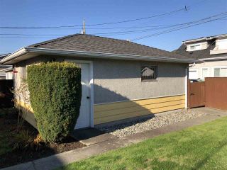 Photo 19: 3157 E 51ST Avenue in Vancouver: Killarney VE House for sale in "KILLARNEY" (Vancouver East)  : MLS®# R2321203
