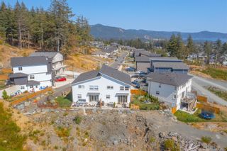 Photo 3: 2167 Mountain Heights Dr in Sooke: Sk Broomhill Half Duplex for sale : MLS®# 914984