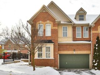 Photo 1: 7 Drew Kelly Way in Markham: Buttonville Condo for sale : MLS®# N5889917