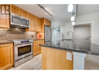 Photo 7: 75 Martin Street Unit# 101 in Penticton: House for sale : MLS®# 10309751